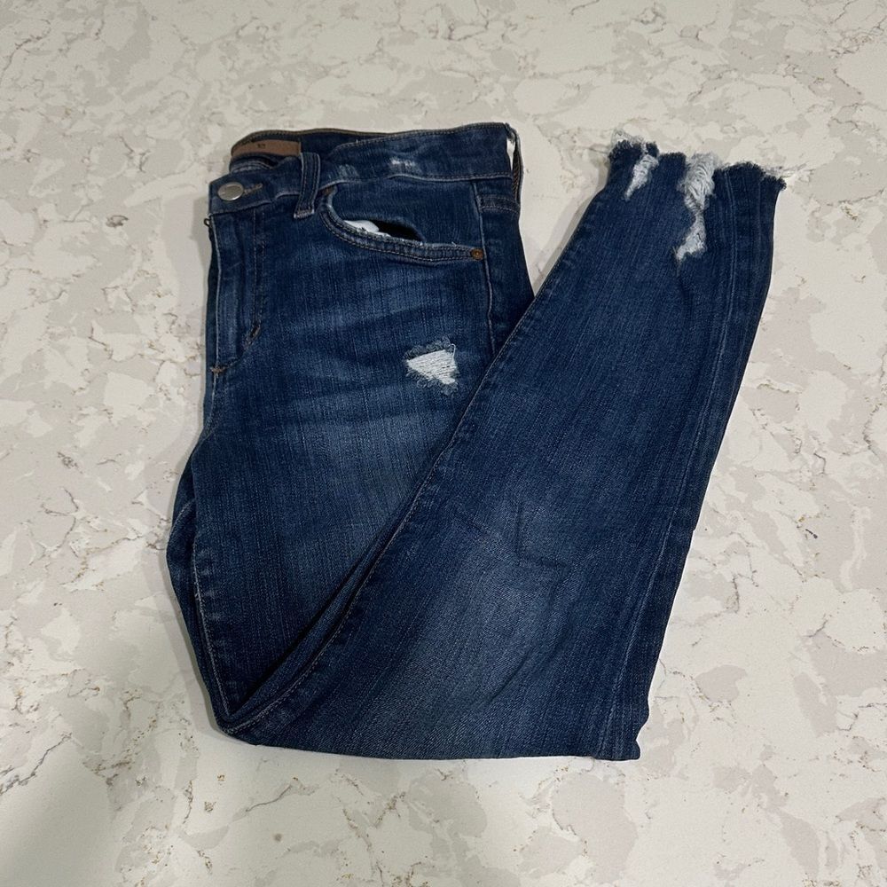 Joe's Jeans Blue Skinny Denim

Box 7